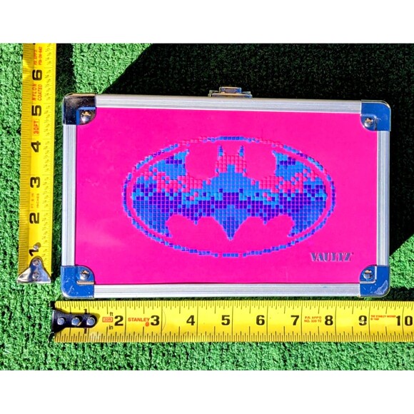 DC Vaultz Batman Batgirl Pink Locking Box Pencil School Supplies Holder EUC - Picture 2 of 8